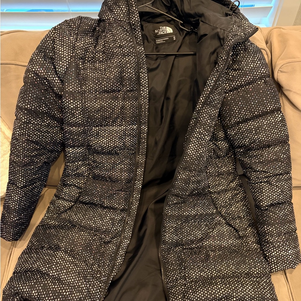 The North Face Women's Dotted Black Puffer Coat